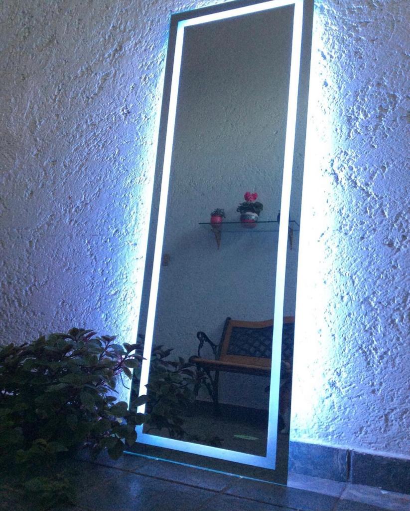 Espejo de Cuerpo Entero para Puerta con Luces LED Coloreadas y